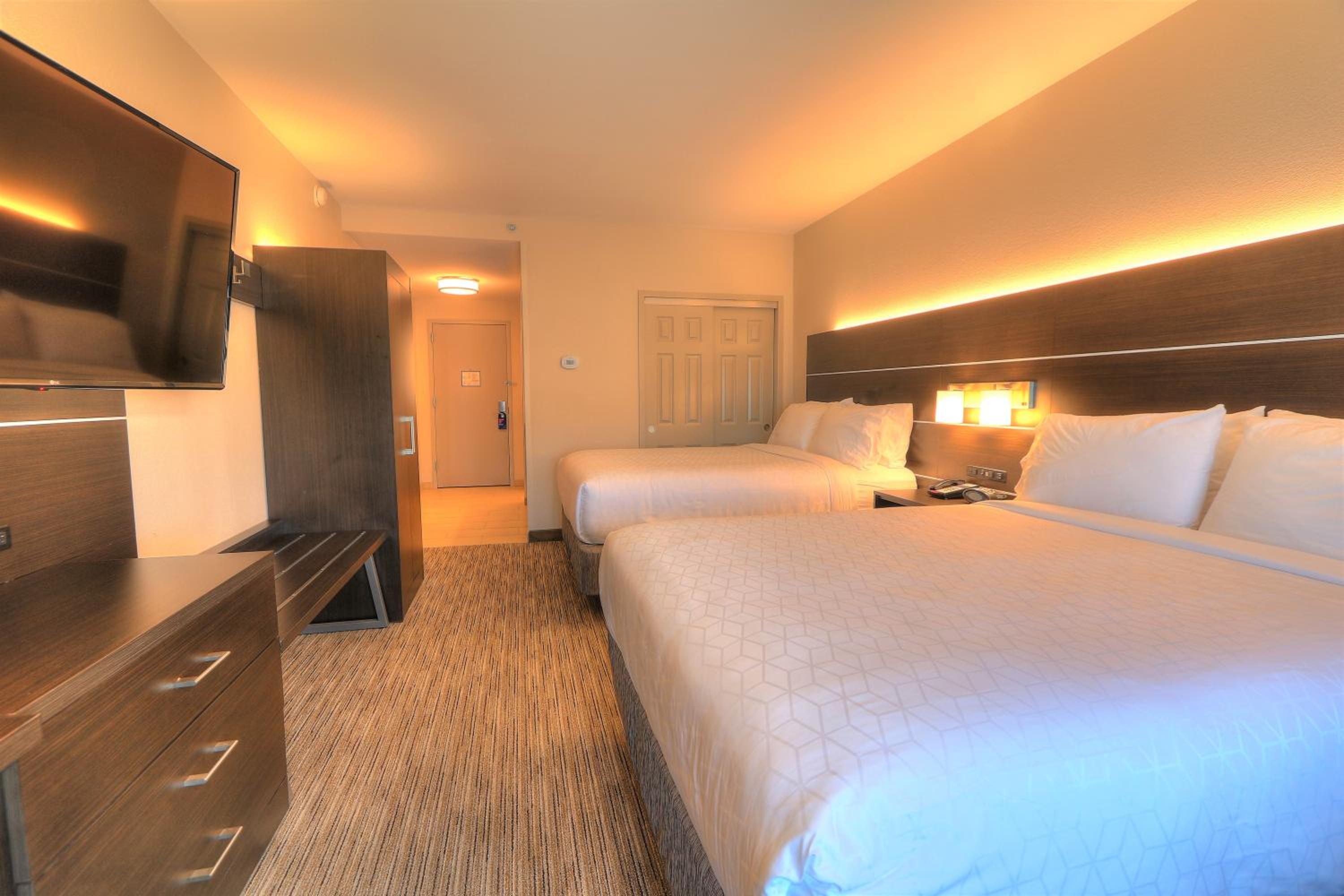 holiday inn express hotel and suites mobile saraland by ihg