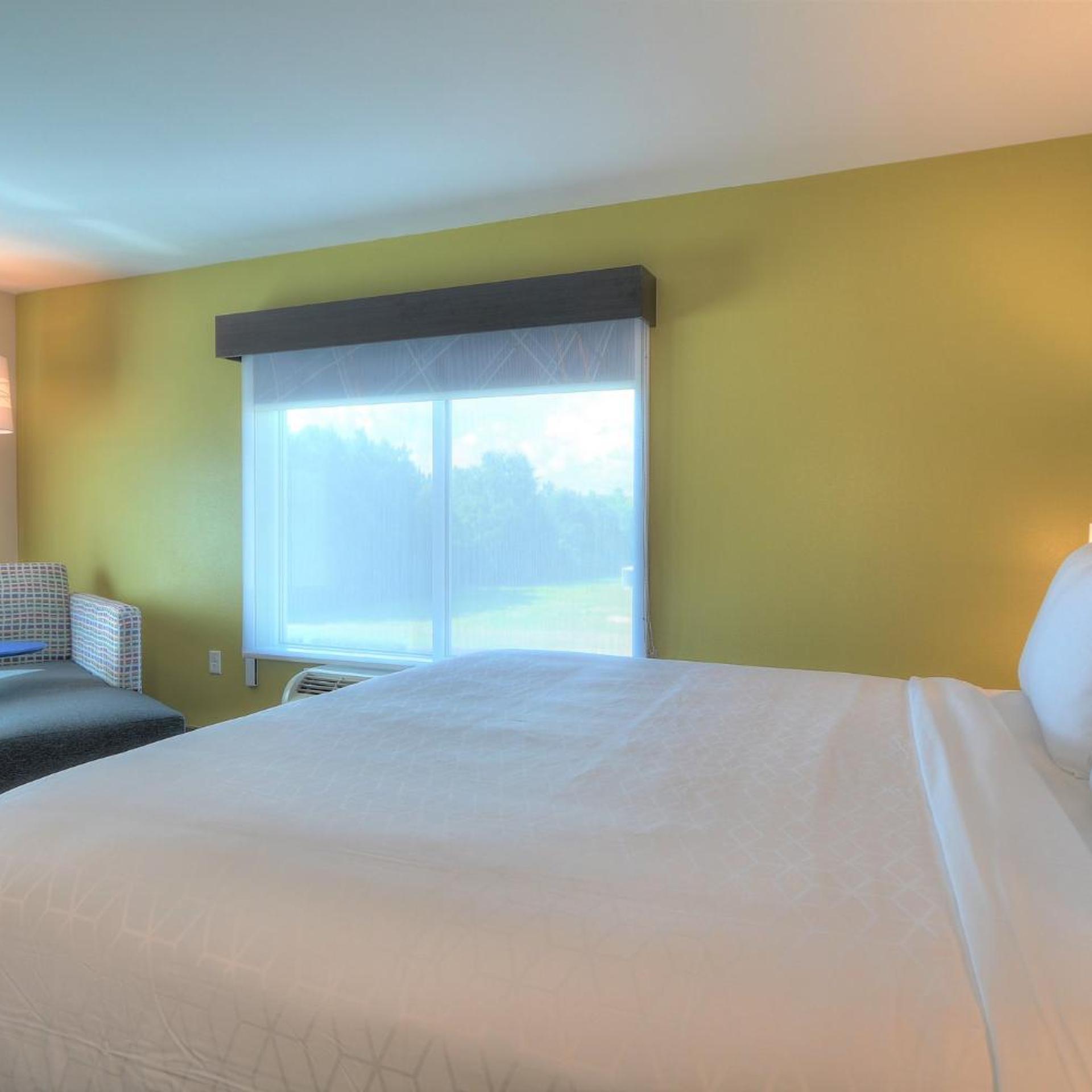 holiday inn express hotel and suites mobile saraland by ihg