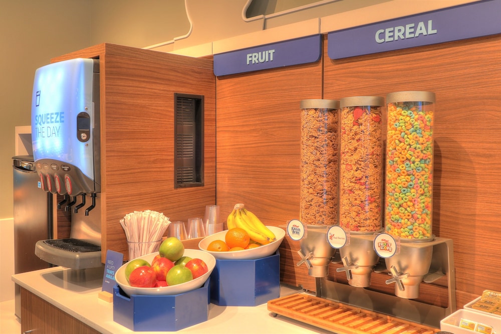 holiday inn express hotel and suites mobile saraland by ihg