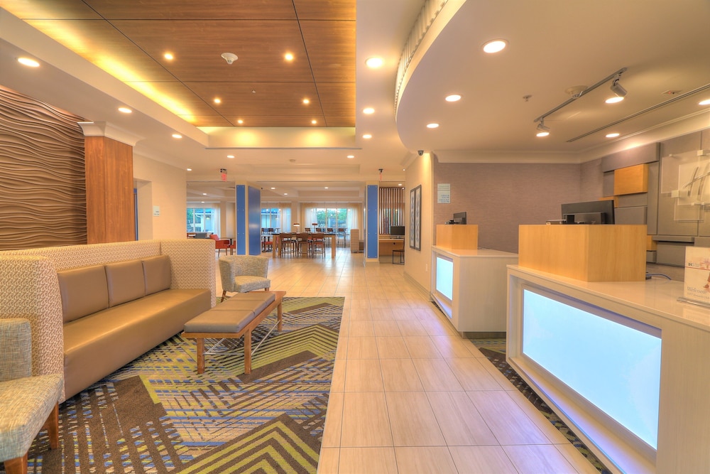 holiday inn express hotel and suites mobile saraland by ihg