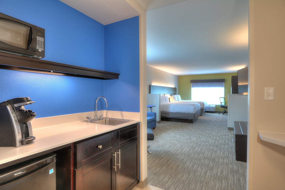 holiday inn express hotel and suites mobile saraland by ihg