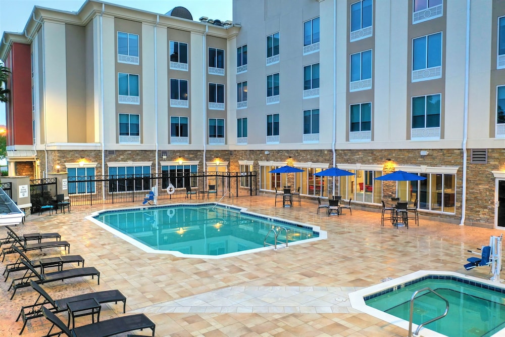 holiday inn express hotel and suites mobile saraland by ihg