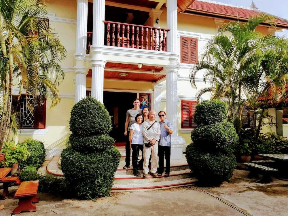 phonepraseuth guesthouse