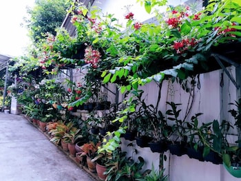 phonepraseuth guesthouse