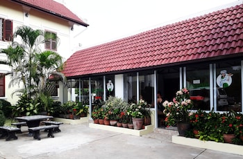 phonepraseuth guesthouse
