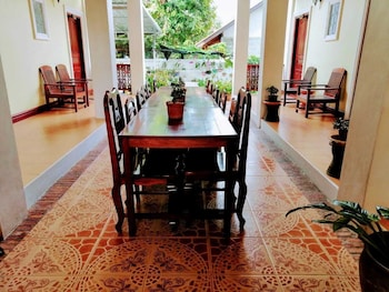 phonepraseuth guesthouse