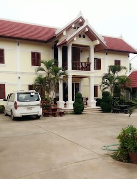 phonepraseuth guesthouse