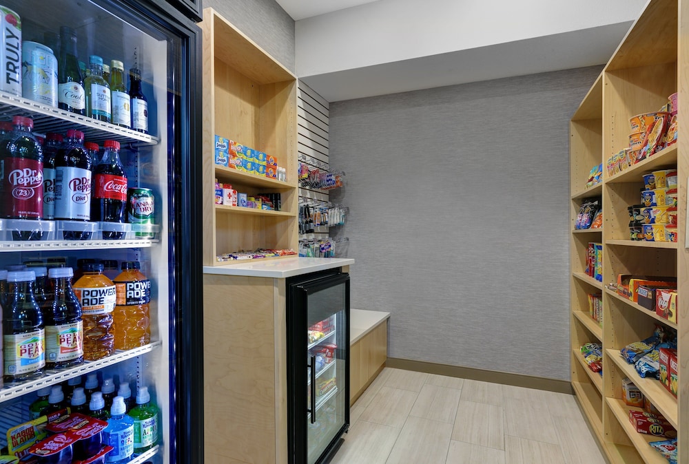 holiday inn express hotel and suites newport by ihg