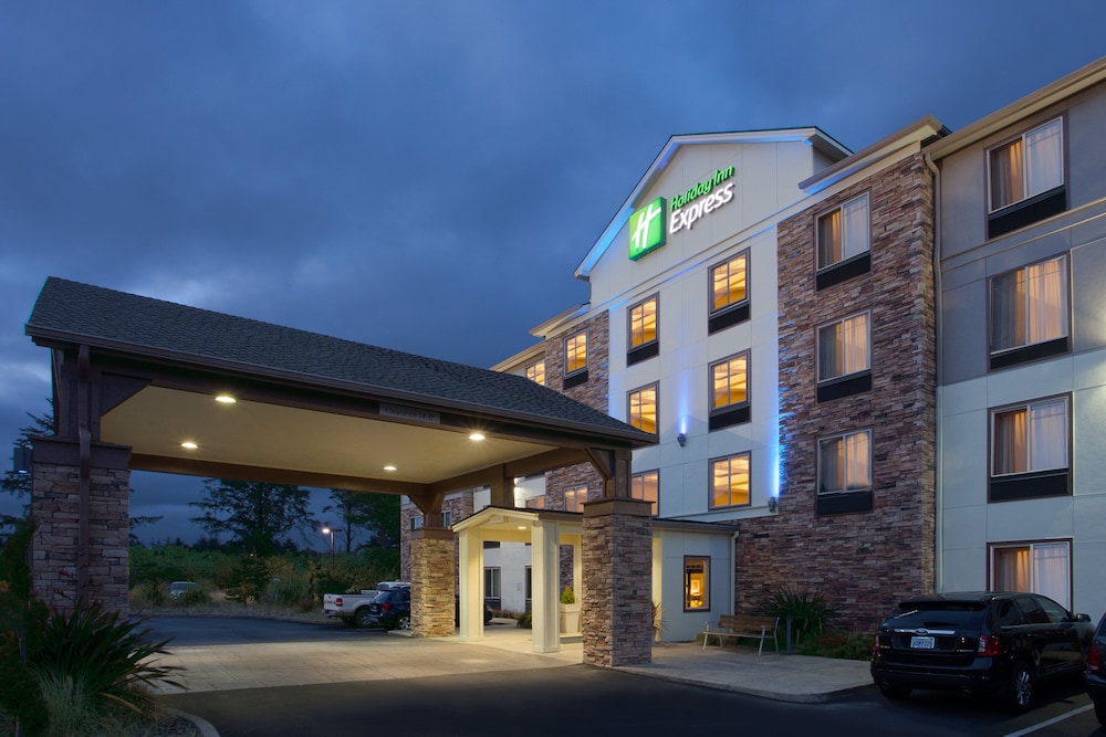 holiday inn express hotel and suites newport by ihg