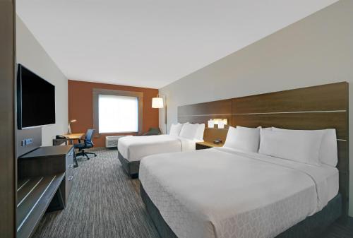 holiday inn express hotel and suites newport by ihg