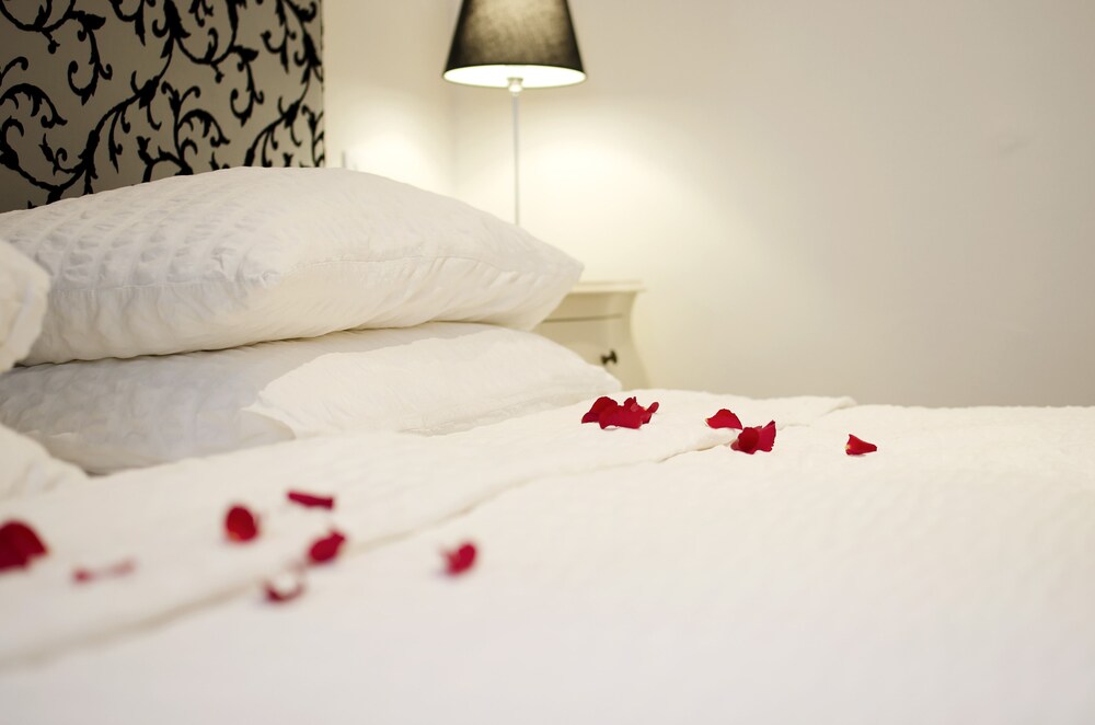 dolce vita suites hotel