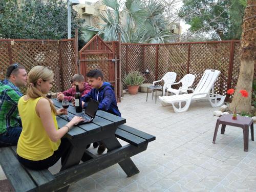 aloni guest house dead sea