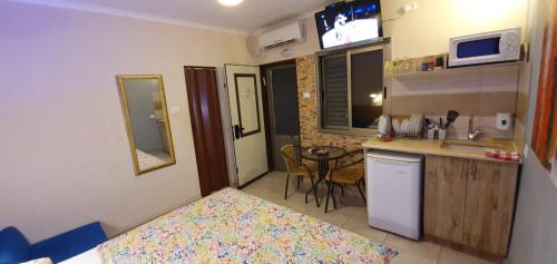 aloni guest house dead sea