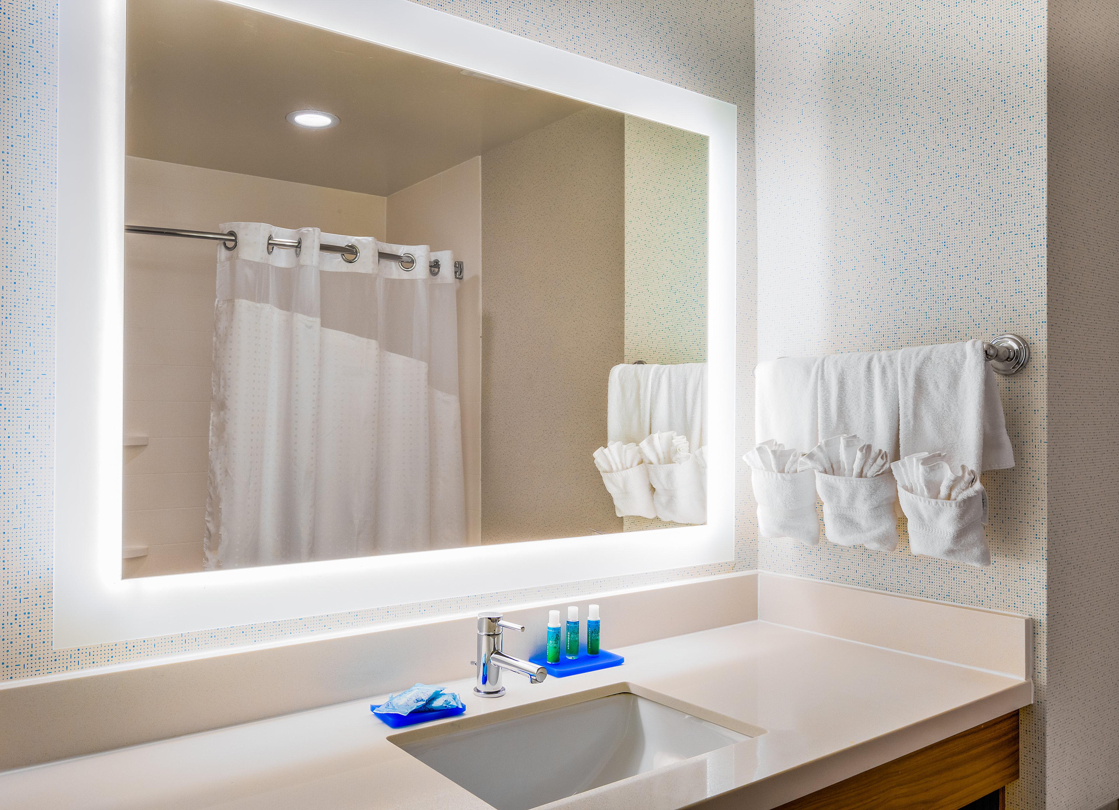 holiday inn express hotel and suites oroville lake by ihg
