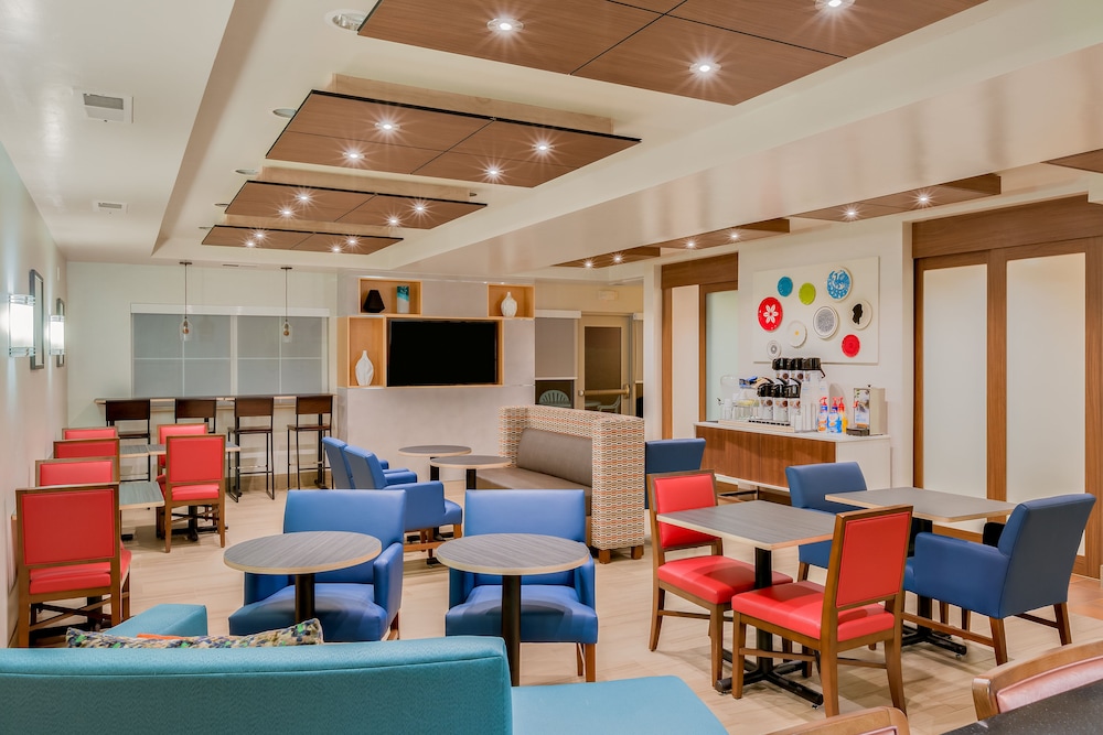 holiday inn express hotel and suites oroville lake by ihg