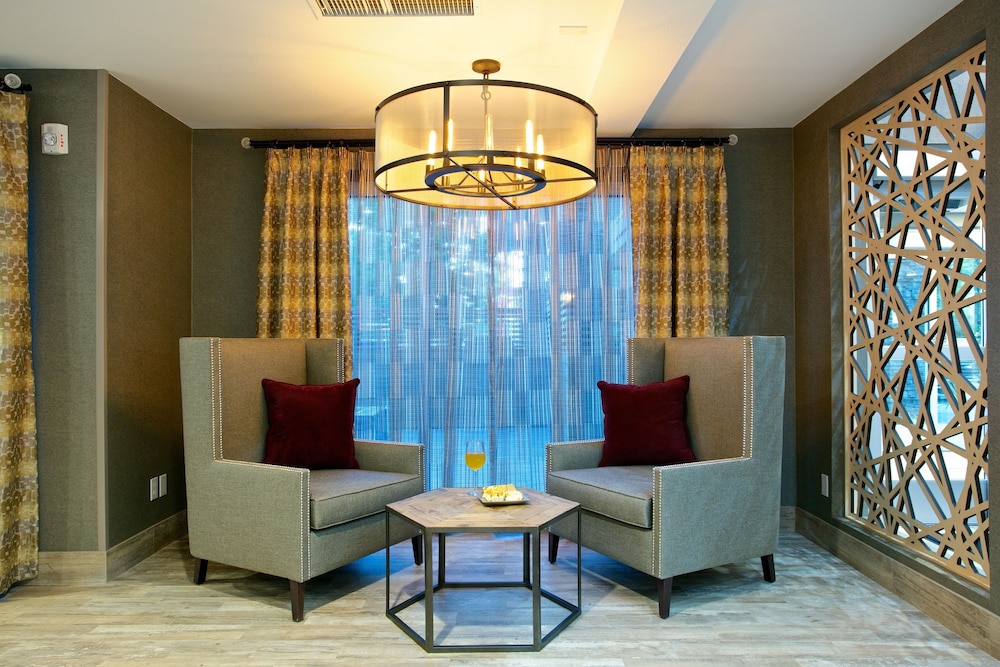 holiday inn express and suites paso robles by ihg