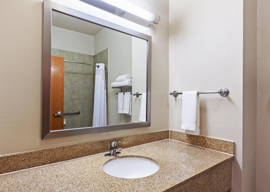 holiday inn express hotel and suites pharr by ihg