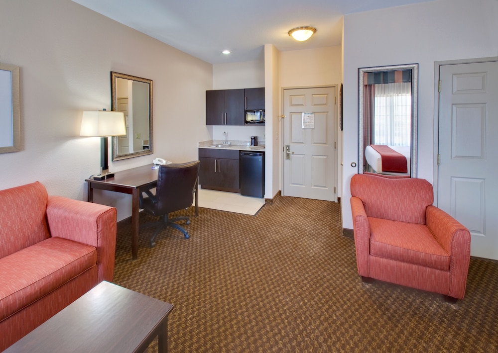 holiday inn express hotel and suites pleasant prairie kenosha by ihg
