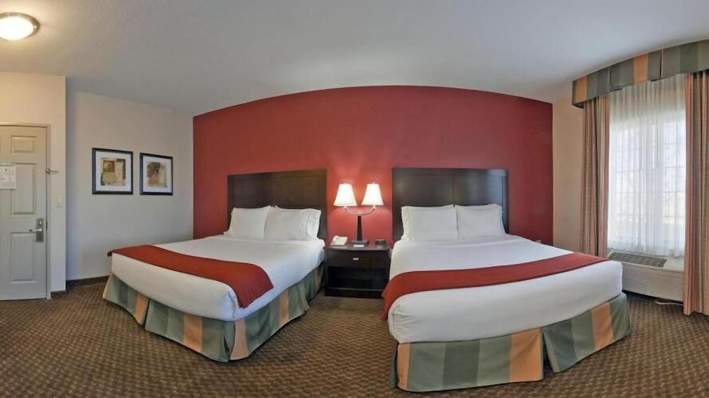 holiday inn express hotel and suites pleasant prairie kenosha by ihg