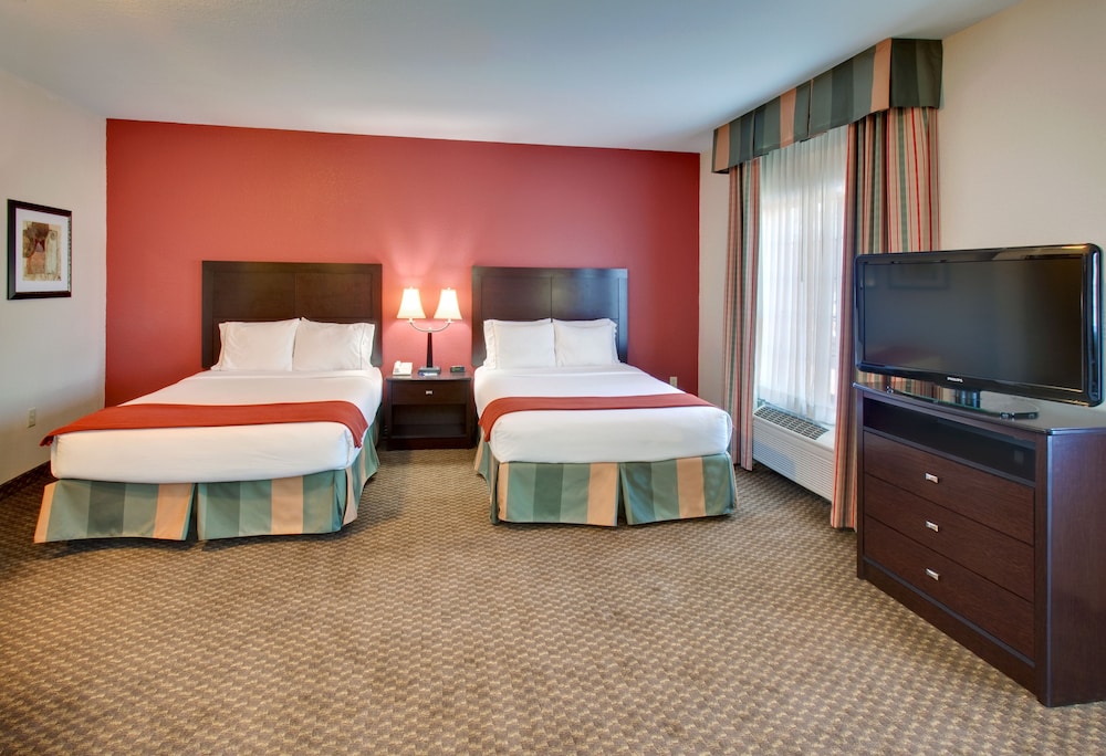 holiday inn express hotel and suites pleasant prairie kenosha by ihg