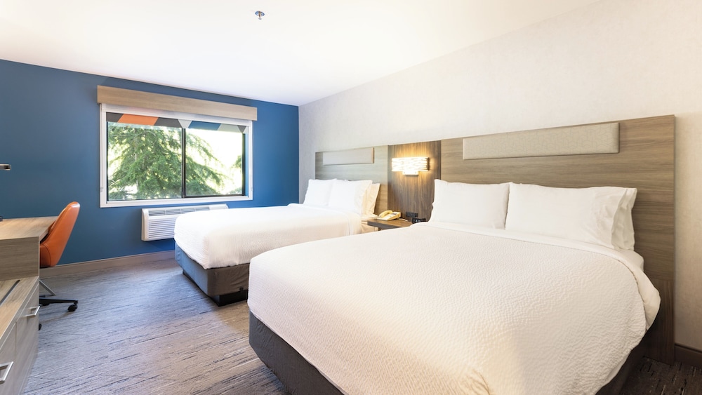 holiday inn express hotel and suites pleasant prairie kenosha by ihg