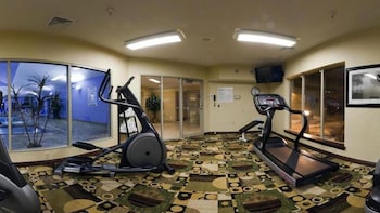 holiday inn express hotel and suites pleasant prairie kenosha by ihg