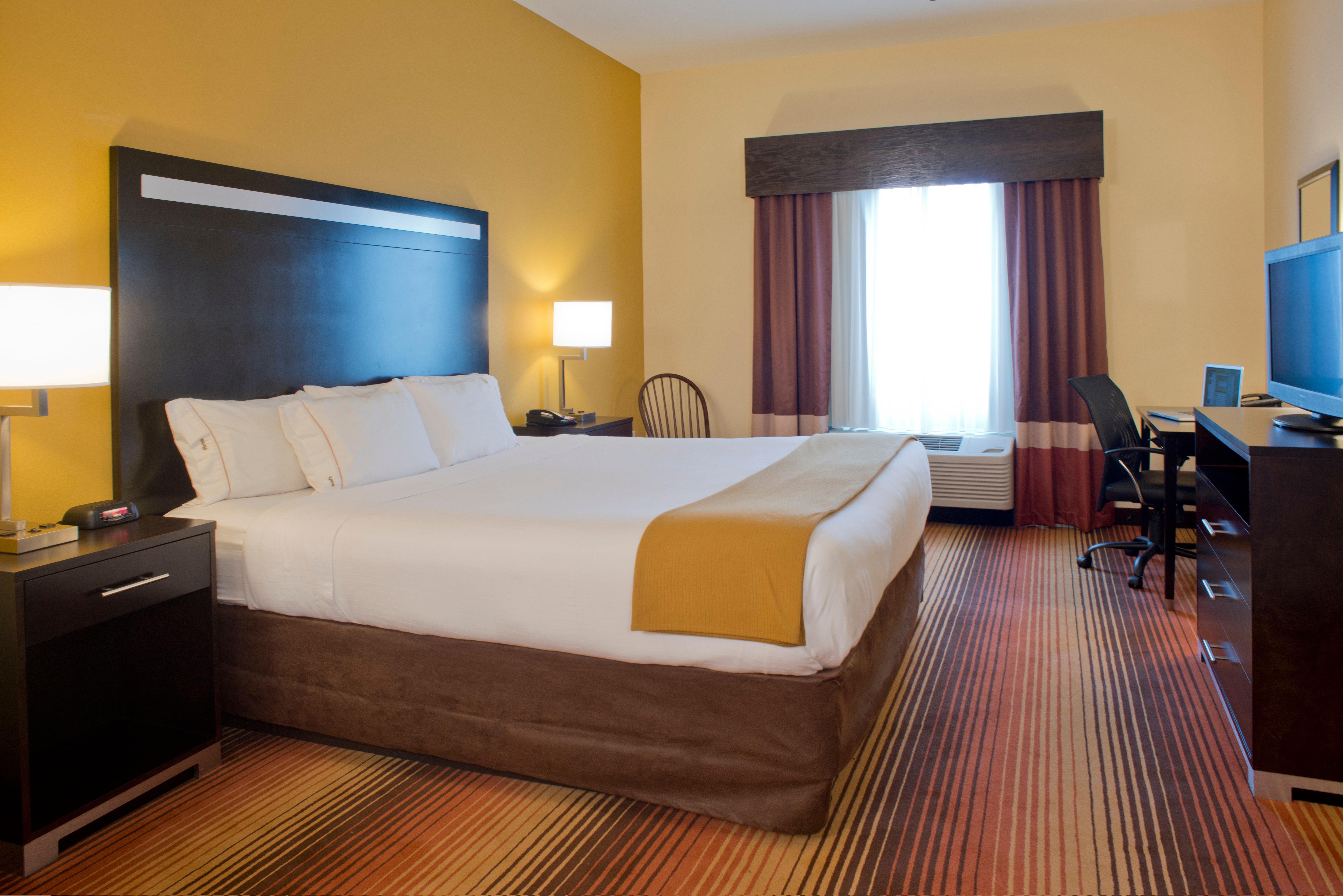 holiday inn express hotel and suites prattville south by ihg