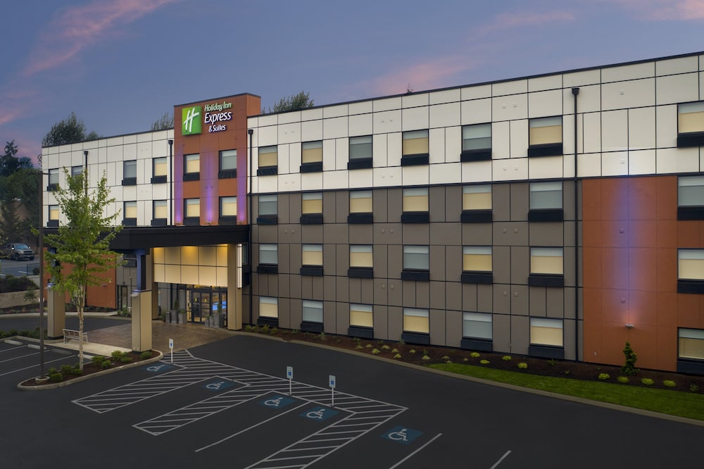 holiday inn express and suites puyallup tacoma are