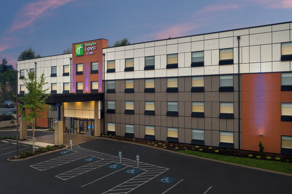 holiday inn express and suites puyallup tacoma are