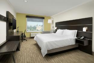 holiday inn express and suites puyallup tacoma are