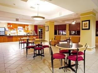 holiday inn express hotel and suites quincy i 10 by ihg