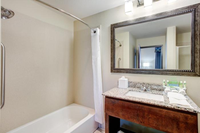 holiday inn express and suites raceland highway