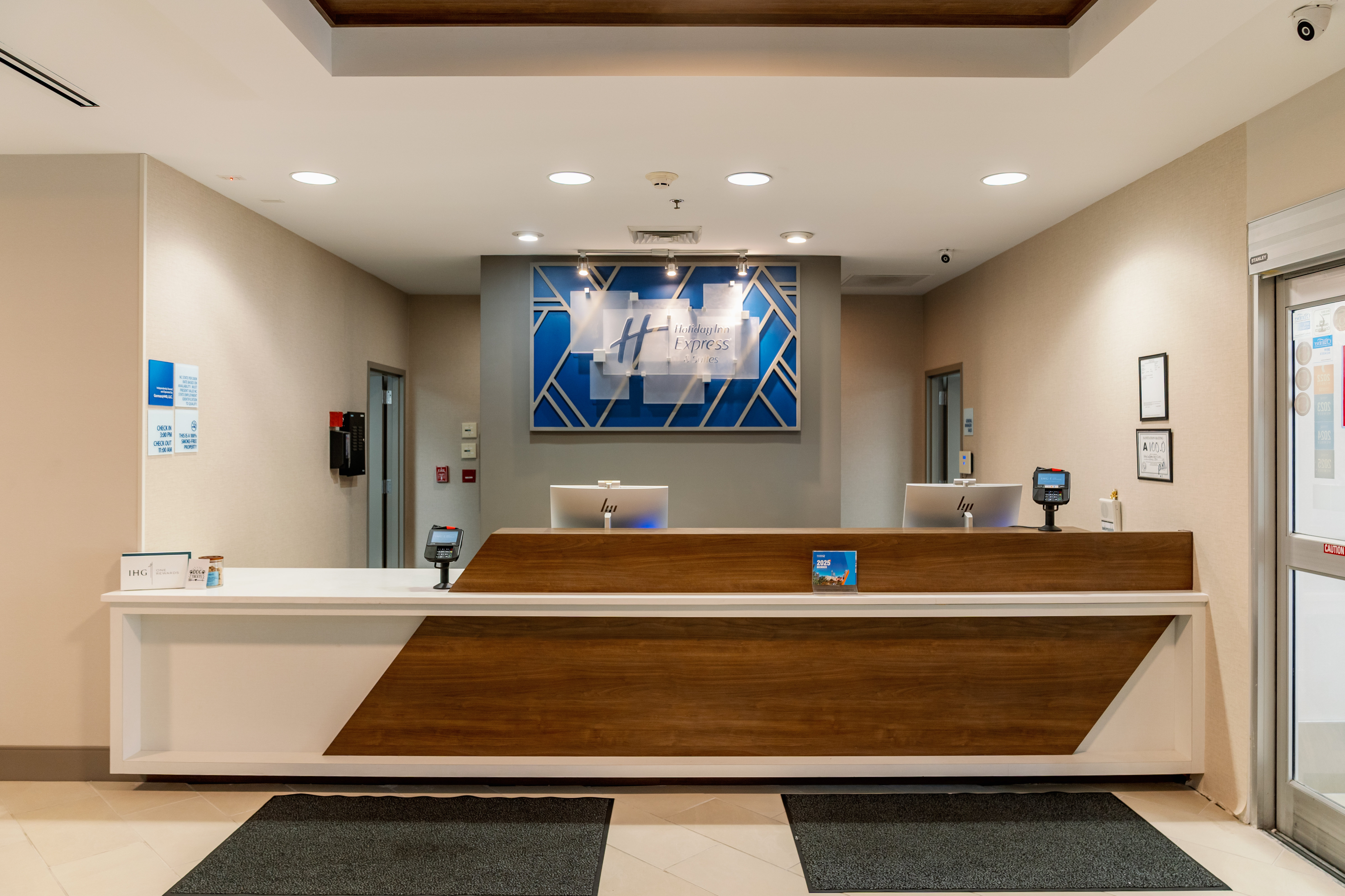 holiday inn express hotel and suites raleigh sw nc state