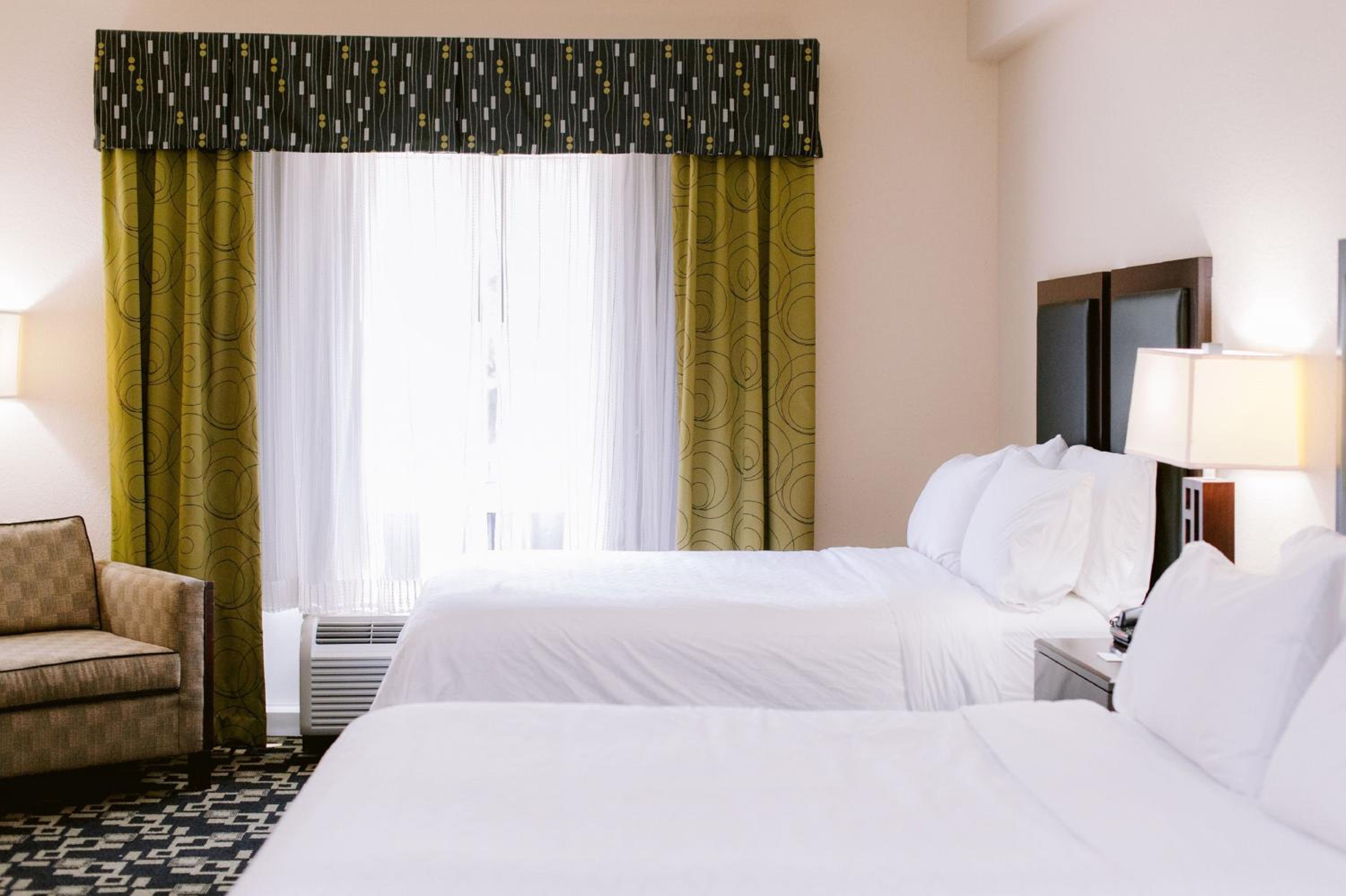 holiday inn express hotel and suites raleigh sw nc state