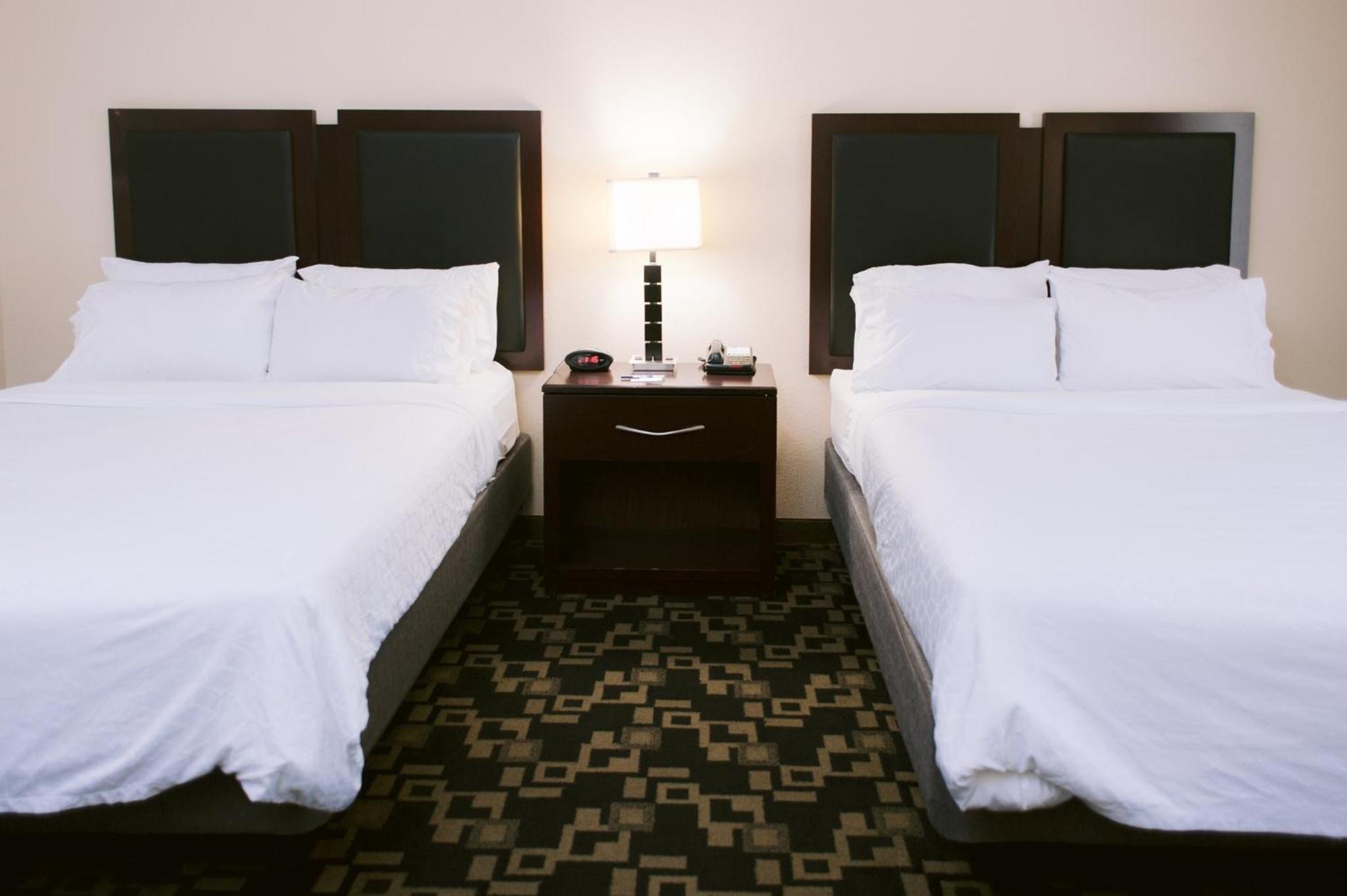 holiday inn express hotel and suites raleigh sw nc state