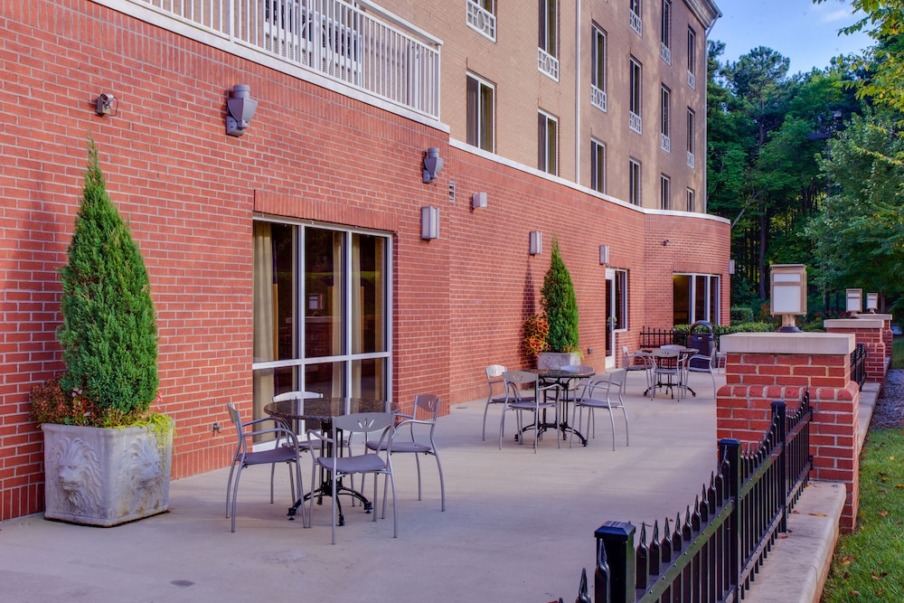 holiday inn express hotel and suites raleigh sw nc state