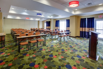 holiday inn express hotel and suites raleigh sw nc state