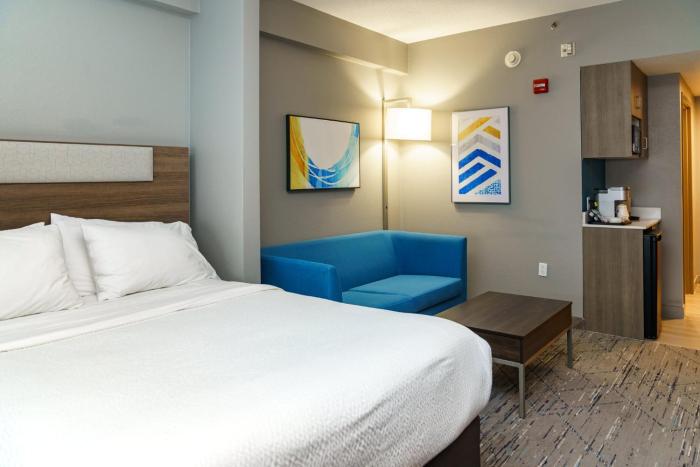 holiday inn express hotel and suites raleigh sw nc state