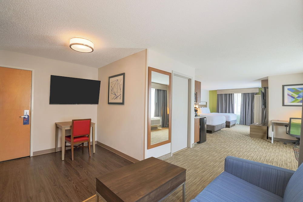 holiday inn express and suites raleigh north wake