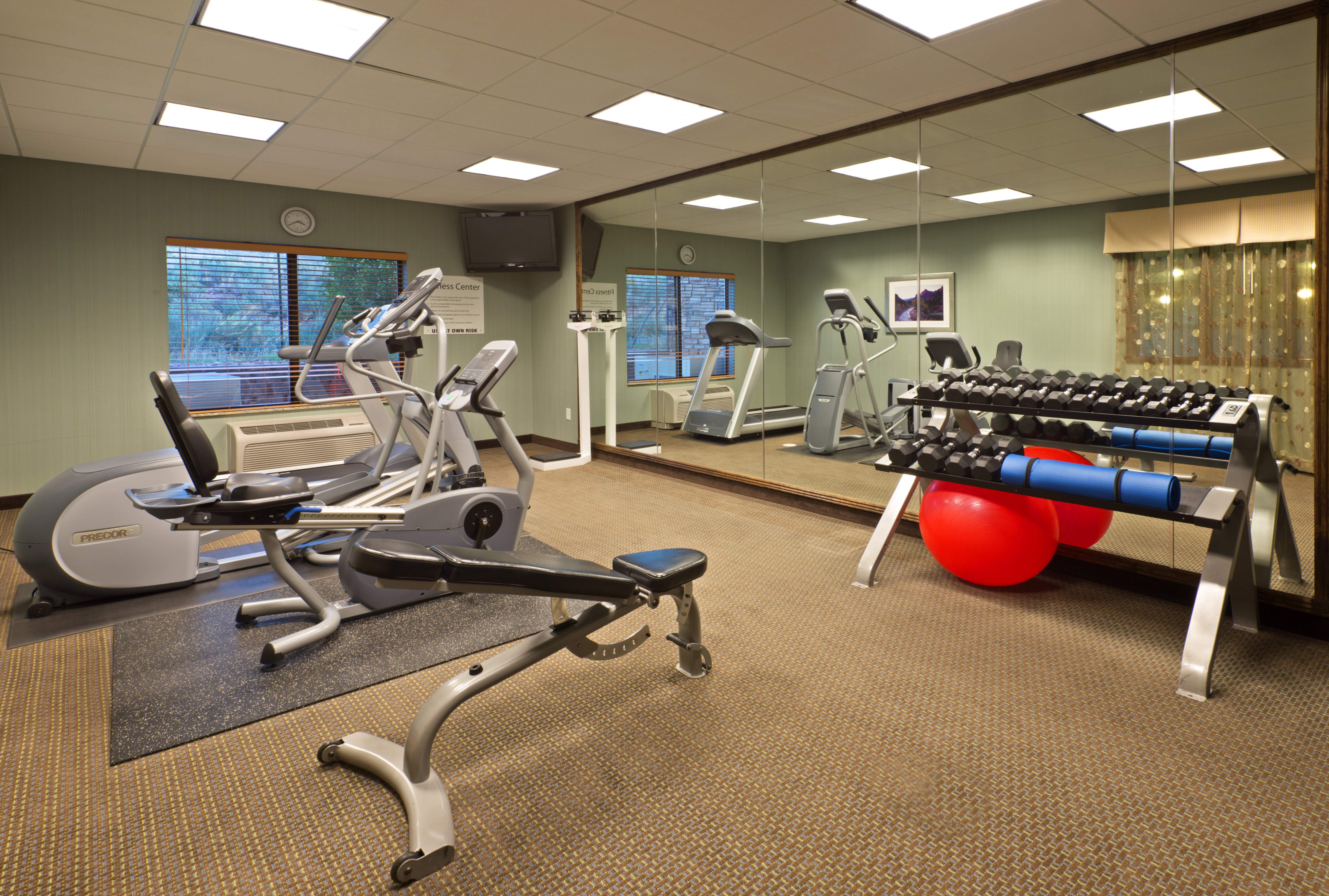 holiday inn express hotel and suites richfield by ihg