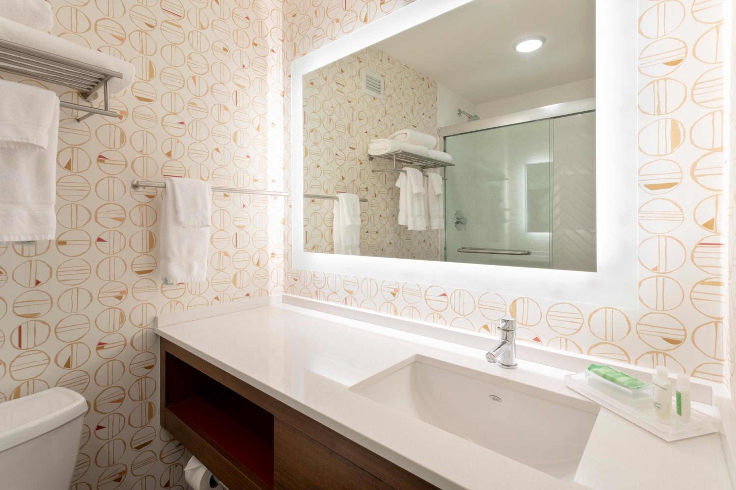 holiday inn express and suites rock springs green river