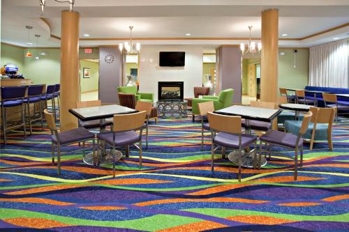 holiday inn express and suites rock springs green river