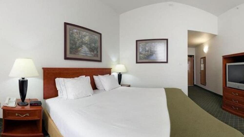 holiday inn express hotel and suites rockford loves park by ihg