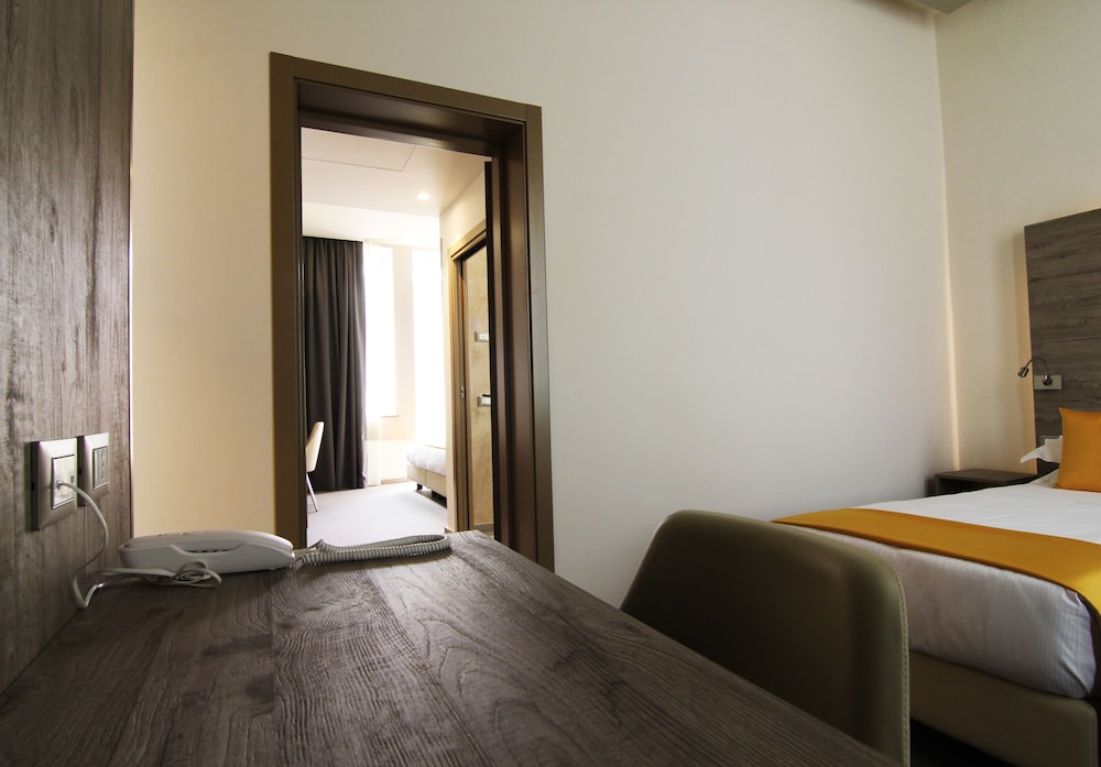 sole hotel verona