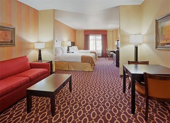 holiday inn express and suites sacramento ne cal expo
