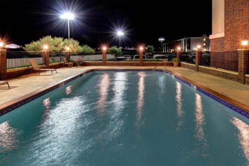 holiday inn express hotel and suites san angelo by ihg
