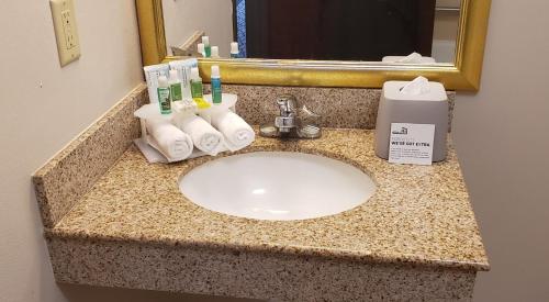 holiday inn express hotel and suites san angelo by ihg