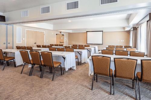 holiday inn express and suites san jose morgan hill