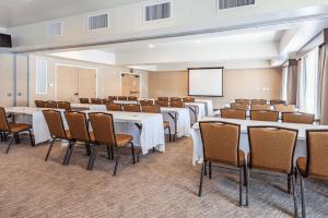 holiday inn express and suites san jose morgan hill