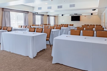 holiday inn express and suites san jose morgan hill